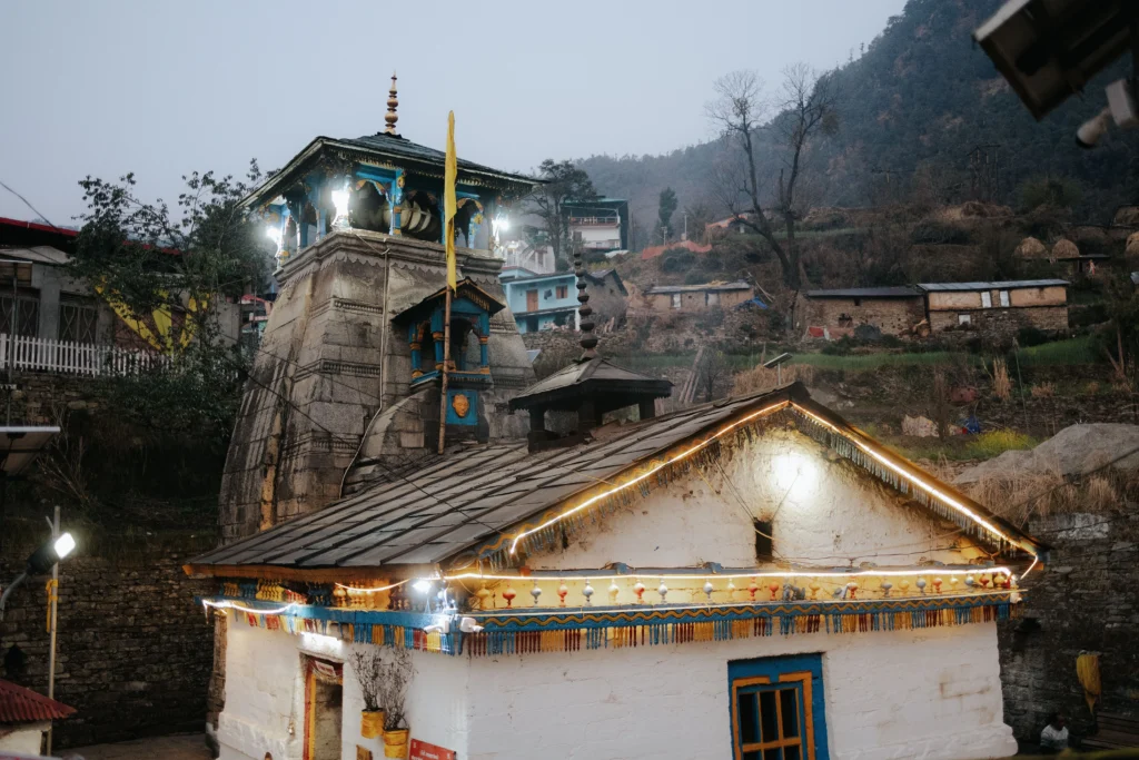 Triyuginarayan Temple