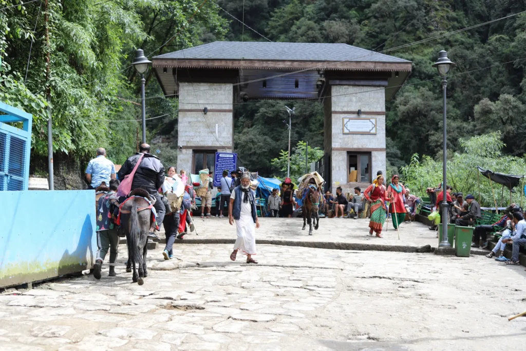 Gaurikund Starting Point of Kedarnath Trek