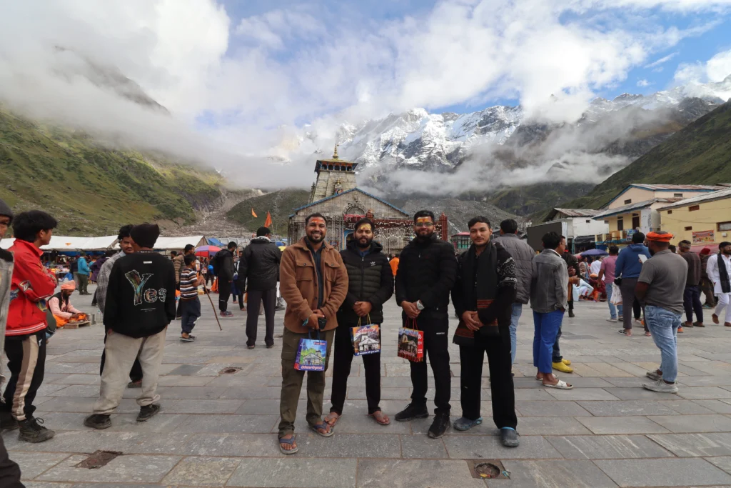 Darshan at Shri Kedarnath Temple
