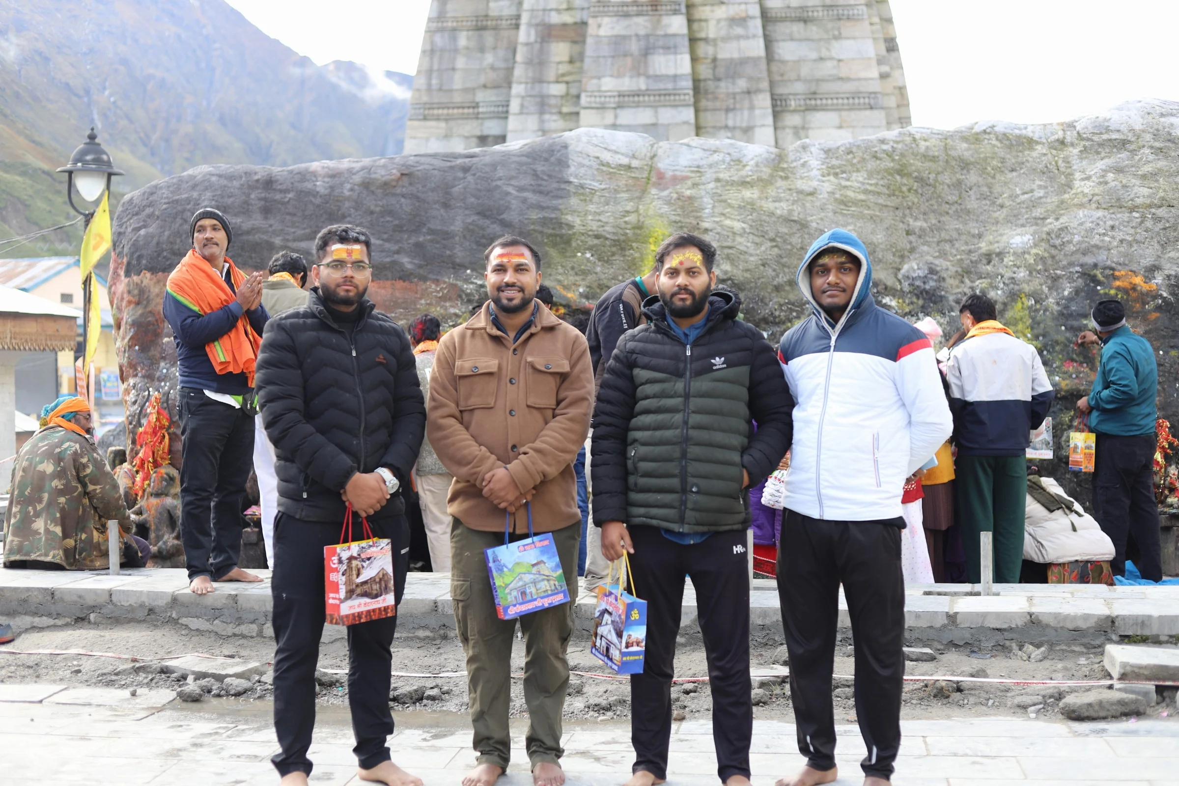 Kedarnath Yatra From Delhi 3 Nights 4 Days With Flights From Surat Bangalore Pune and Innova Crysta Pickup
