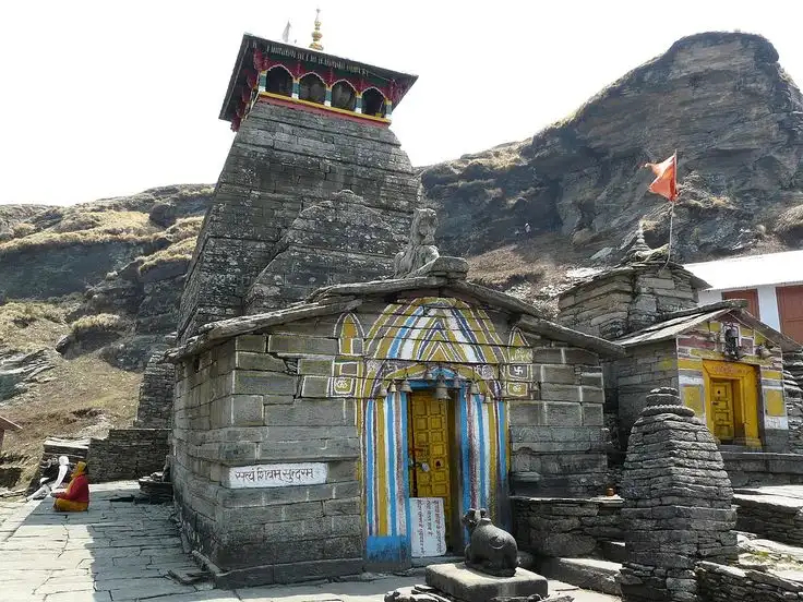 Tungnath Temple Architecture in Uttarakhand